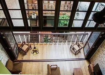 Bed & Breakfast You Le Yuen George Town